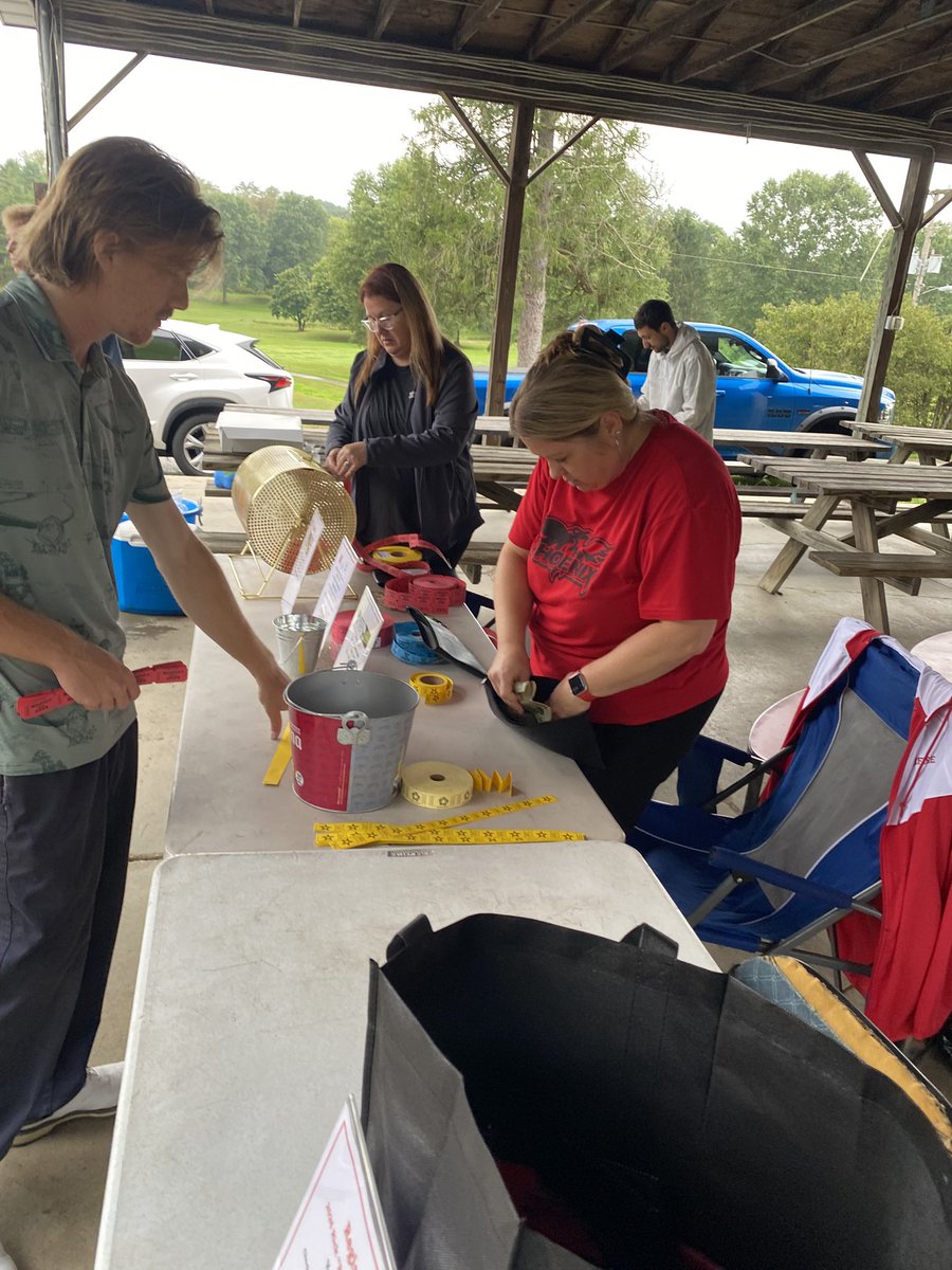 FoxfireFootball's tweet photo. Sunday was a great day for @FoxfireAth2024 as the 10th annual @RickLeeMemorial is “giving back” to our athletic programs! It was good to see several staff members @FoxfireK12 &amp; athletes helping during the event! @SamBlackburnTR @WHIZsports https://t.co/qDBk7h4loh