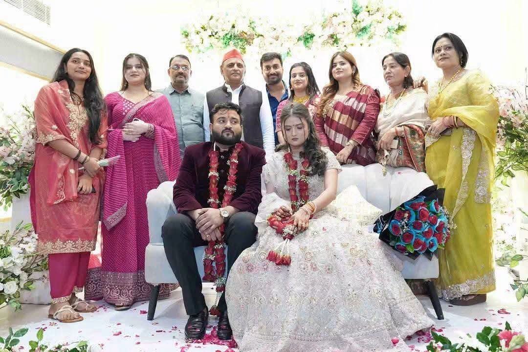 rajeev01043258's tweet photo. आज लखनऊ में माननीय राष्ट्रीय अध्यक्ष श्री अखिलेश यादव जी कार्यक्रम में.!! https://t.co/HzxYaItjSr