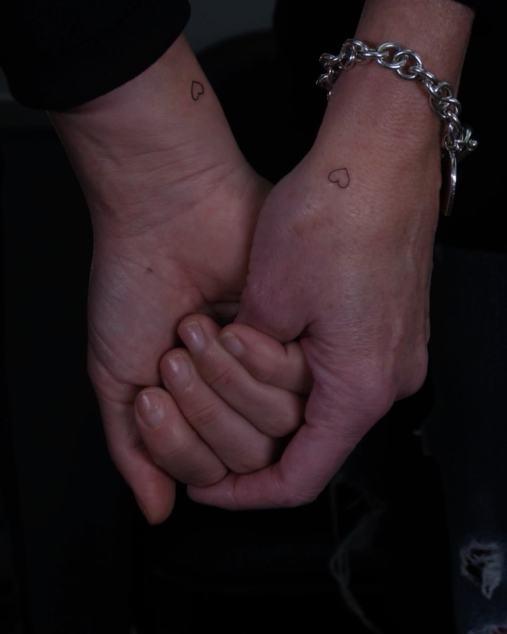 kjwrightjw47's tweet photo. If there ever comes a day when we can’t be together, keep me in your heart and I’ll stay there forever 🤍🕊️ my mom, my best friend, my everything. https://t.co/a59F1HIkk7