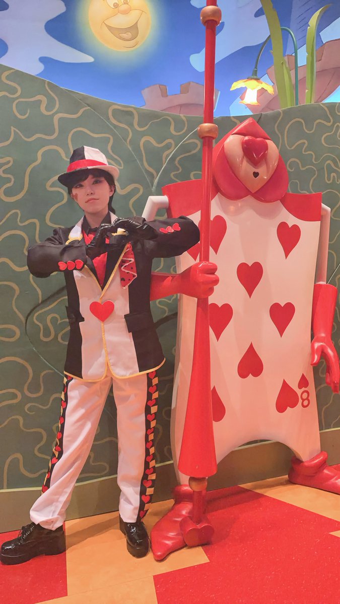 summercloud7296's tweet photo. ←自分のポーズをするジャックハート

♥️8記念にエイトフットのポーズをするジャックハート→

 #Dハロ仮装2026 https://t.co/7I5LsI0UGS