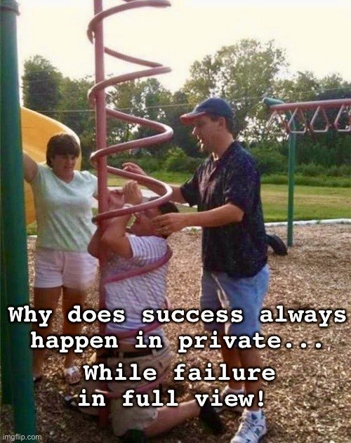 CarolJeffe8091's tweet photo. #WhenToPressThePauseButton When you show yourself up in public ๐๐ https://t.co/bTApsyYCtp