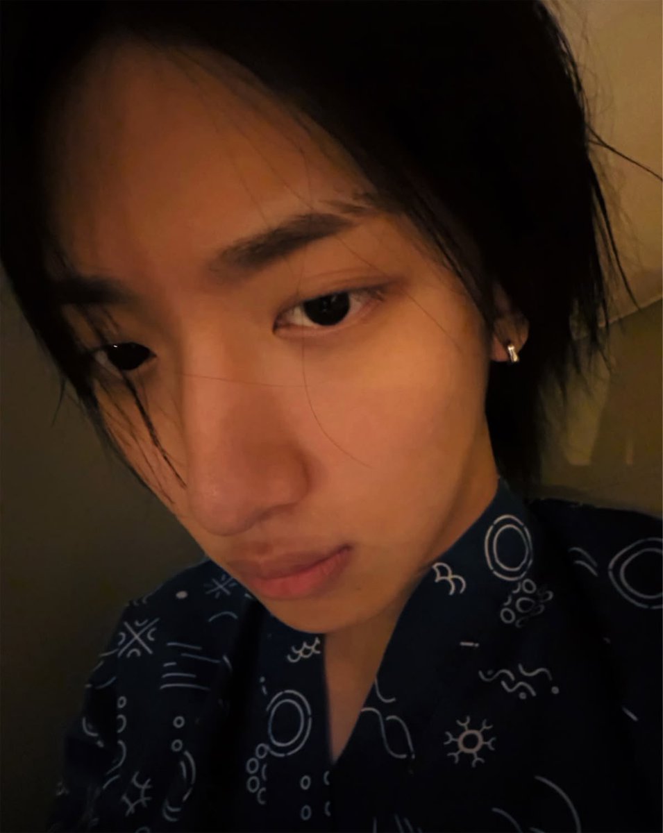 simfoniharap's tweet photo. Huft. Gak like! >3<) https://t.co/IEZketWI36
