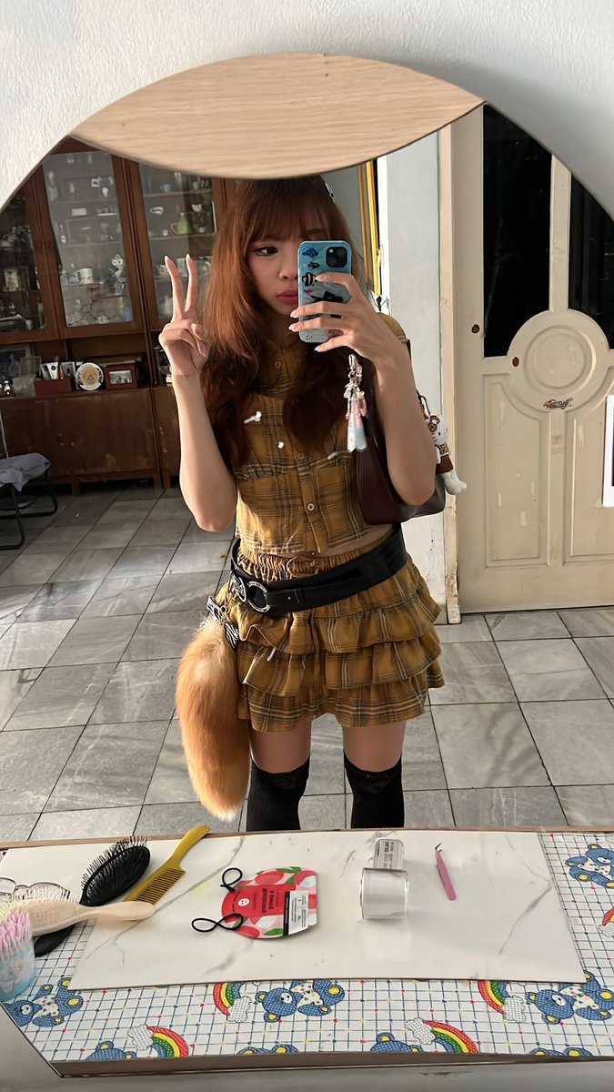 ethergal's tweet photo. Gaada tuh gw ngaku ngaku first gyaru in jakarta…. https://t.co/B8OdttbmS3