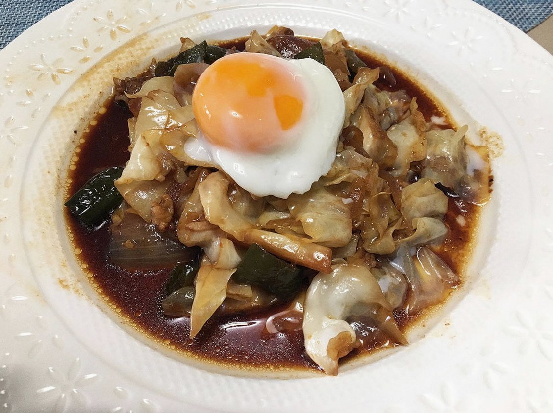 maemi_14052's tweet photo. 椎野さんの新作読めるとワクワクしつつもラフィリア読み終わってないんだけど、それでも楽しみ(*´∀｀*)
ラフィリアは最近読むたびずっとドルフ可愛いって言ってゴロゴロ転がってる気がする（兄弟のキャラが最高にツボ） https://t.co/cSyQFXi0MD