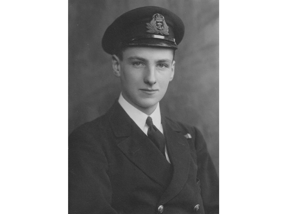 PhilLoder's tweet photo. Great to see my article on HMS Dragon &amp; my great uncle who served on her, in the latest @britainatwar. He joined the RN as a cadet in 1913, but was injured in action in the Baltic in 1919 during the Russian Civil War. He became a priest &amp; was a chaplain in WW2. Pic: SubLt in 1919 https://t.co/xVnx8WsJaP