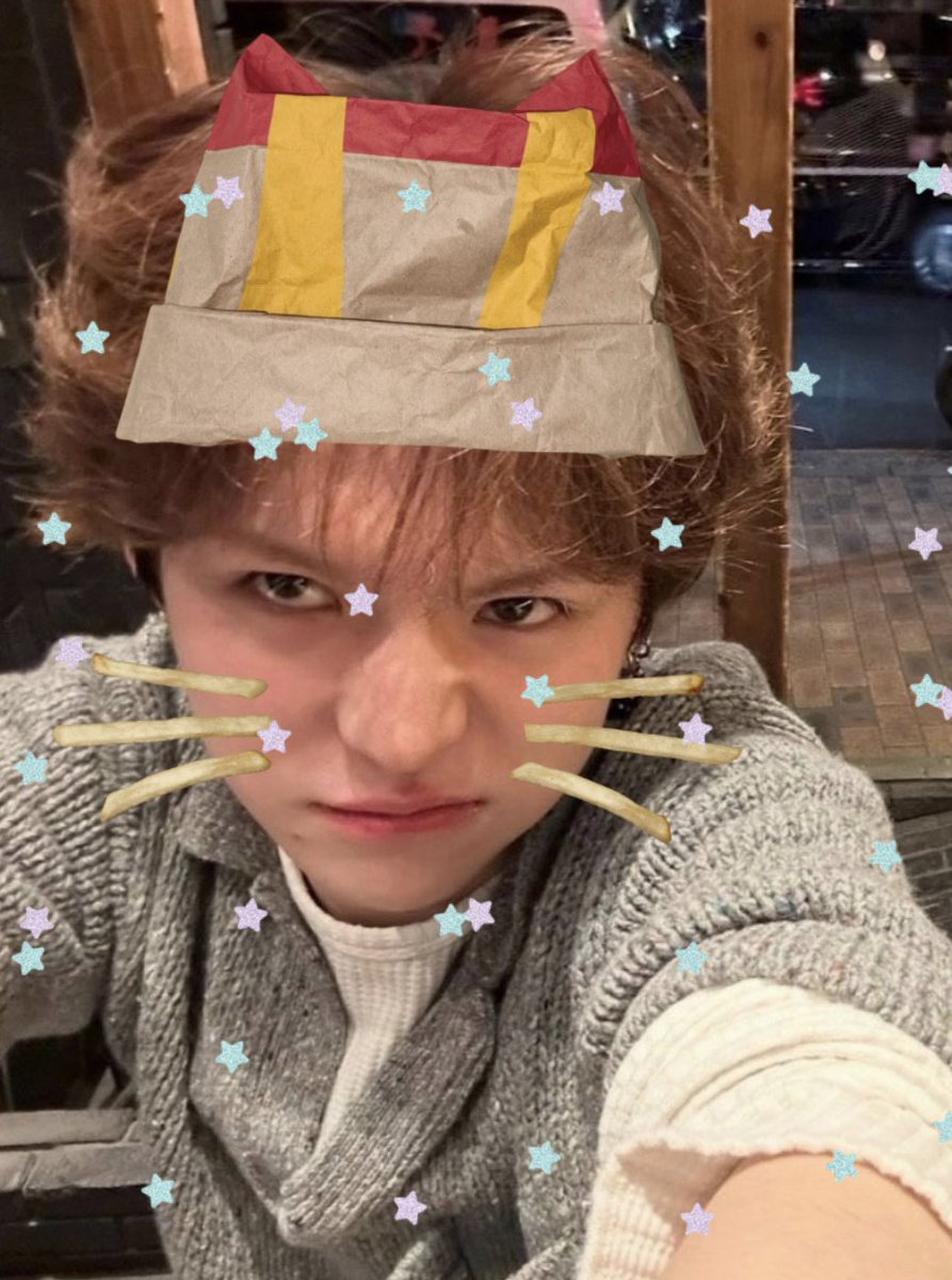 chaniedesu's tweet photo. ดับเบิ้ลเมี๊ยว 😽 https://t.co/1vUgyDjCMk