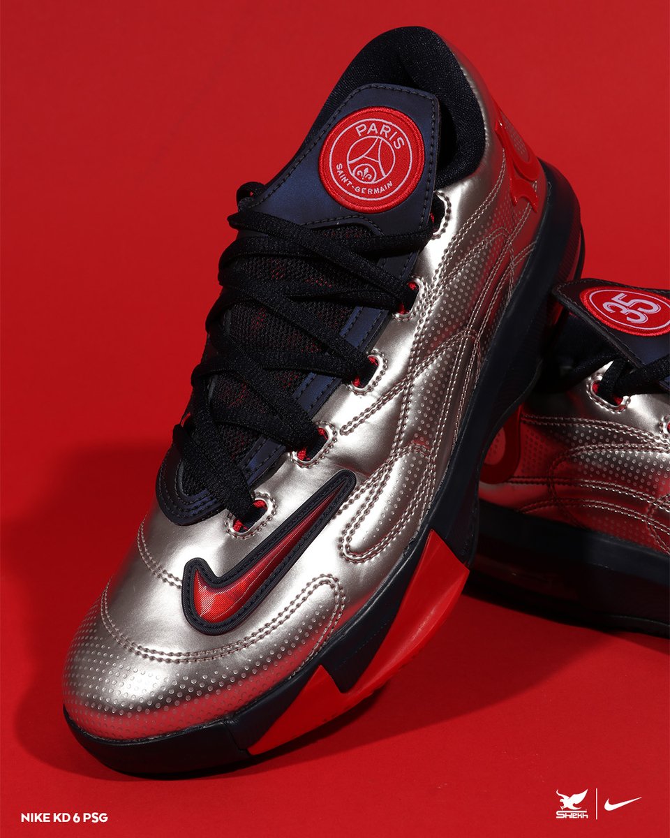 Shiekh's tweet photo. Step into Parisian heat with the Nike KD 6 x Paris Saint-Germain 🔥⚽
Metallic Silver. College Navy. Global Red.
Where basketball meets football legend Now at Shiekh.
https://t.co/G8OxaOYojJ
#Nike #KD6 #PSG #SneakerDrop #Shiekh https://t.co/GgDMdDwGn4