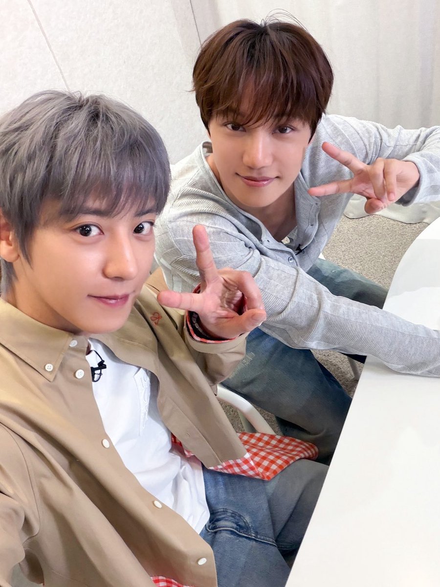 hai3338's tweet photo. 어머 카이오빠 옷너머로 바닥이 보여요 https://t.co/G9l0O7wk67
