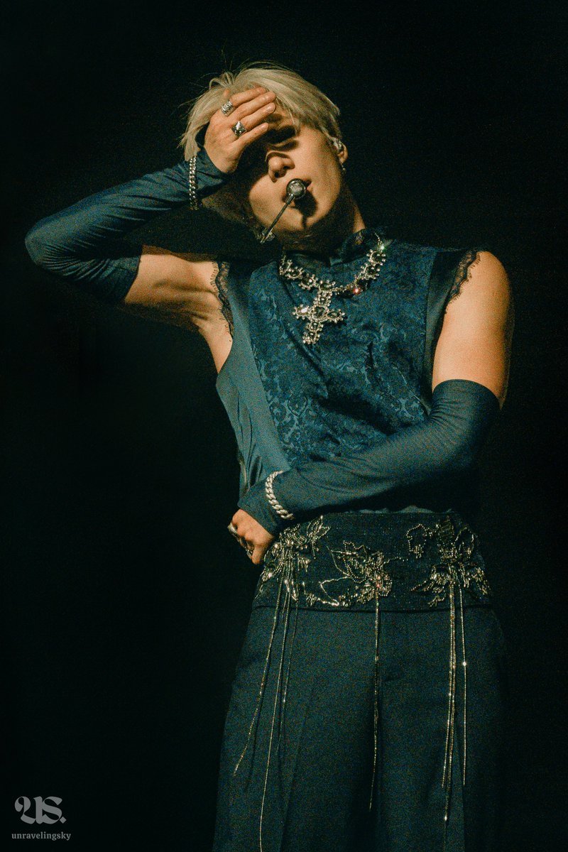 unravelingsky's tweet photo. 260920 Taemin LiMiNaL in Seoul

#태민 #TAEMIN #テミン #泰民 https://t.co/eMoRHSLceM