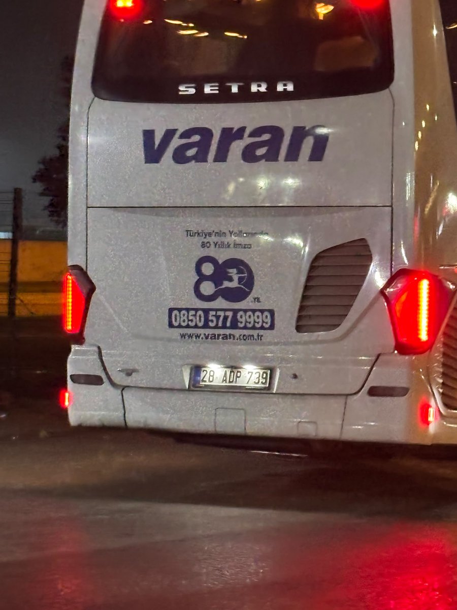 tuketicideney's tweet photo. ♦️Takipçi Şikayeti:

 "Enuygun üzerinden İstanbul esenler otogarından 18 Eylül saat 22.00 İstanbul İzmir Otobüsüne eşim ve ailesi ile birlikte toplam 6 kişi bindik, otobüse bindikten 30 dk sonra ailecek kaşınmaya başladık başta sivrisinek"
 https://t.co/Fjh2IA8IgJ