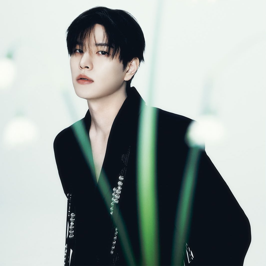 TheePopCore's tweet photo. Happy 26th Birthday to the extremely talented, handsome, sweet, kind, humble, charming, soulful vocalist, singer, dancer, songwriter, lyricist, composer, performer and lovable Seungmin of Stray Kids! https://t.co/aBNNBpZX3W