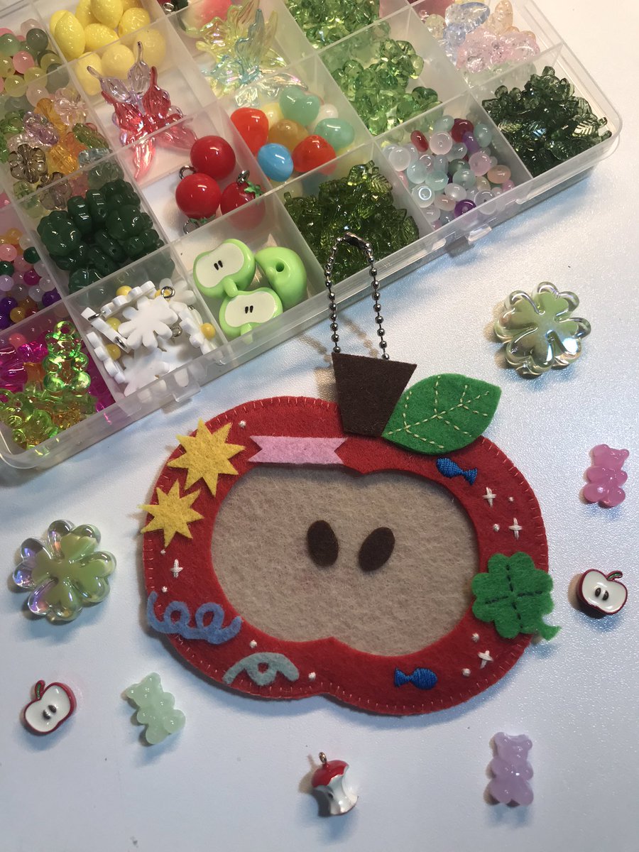 puffyfeltlab's tweet photo. custom order : felt sylvanian holder ♡ 
💌 สอบถามรายละเอียดเพิ่มเติมก่อนได้ค้าบ

#ตลาดนัดซิลวาเนียน #ซิลวาเนียน #ตลาดนัดsylvanian #ตลาดนัดsylvanianfamillies https://t.co/QqWyzfSkYk