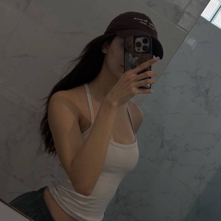 chjanesc's tweet photo. personal favorite if you ask me https://t.co/6no3yxPKfo