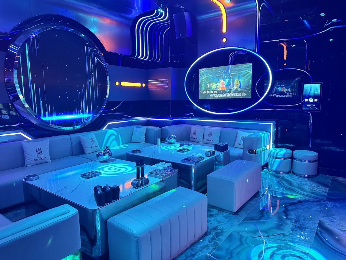 Toni32821915's tweet photo. Get your vocal cords ready! The KTV night's here—sing your heart out to all your favorite tracks, no judgment, just non-stop fun!， https://t.co/YISZxPpQJv