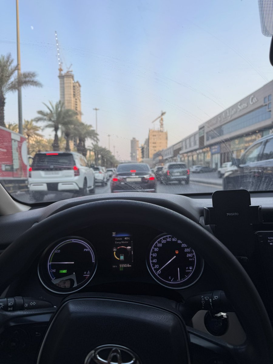 x6cqo's tweet photo. يا ناس طفيت ماعاد بي اسوق 
سويت كل شيء اايوم https://t.co/ktHfTqoKbw
