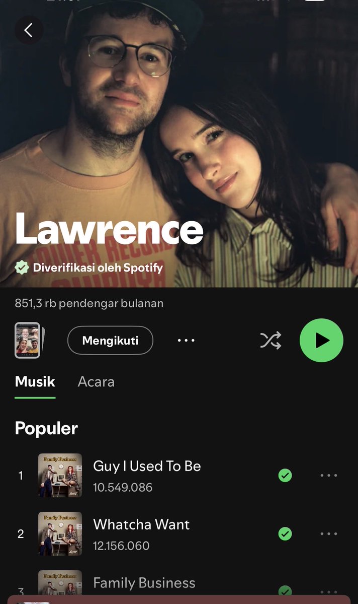m4niees's tweet photo. @khiyeoni plss dengerin lagu2nya @lawrencetheband  @bleachersmusic @thebeaches jugaaa! lagunya enak2 dan minim kontroversi. lawrence tahun ini jadi opener turnya charlie put. trss kalo km nnton off campus, lagunya the beaches ni ngisi disitu jugaaa. https://t.co/n8NOVRzJzT