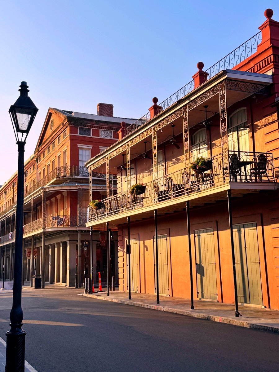 DavidMora's tweet photo. I’ve missed my morning walks down St. Peter Street. So happy to see the construction from Chartres down St. Peter to Royal wrapping up. ❤️⚜️

#GoodNews #NewOrleans https://t.co/w6S2XZZ8SE