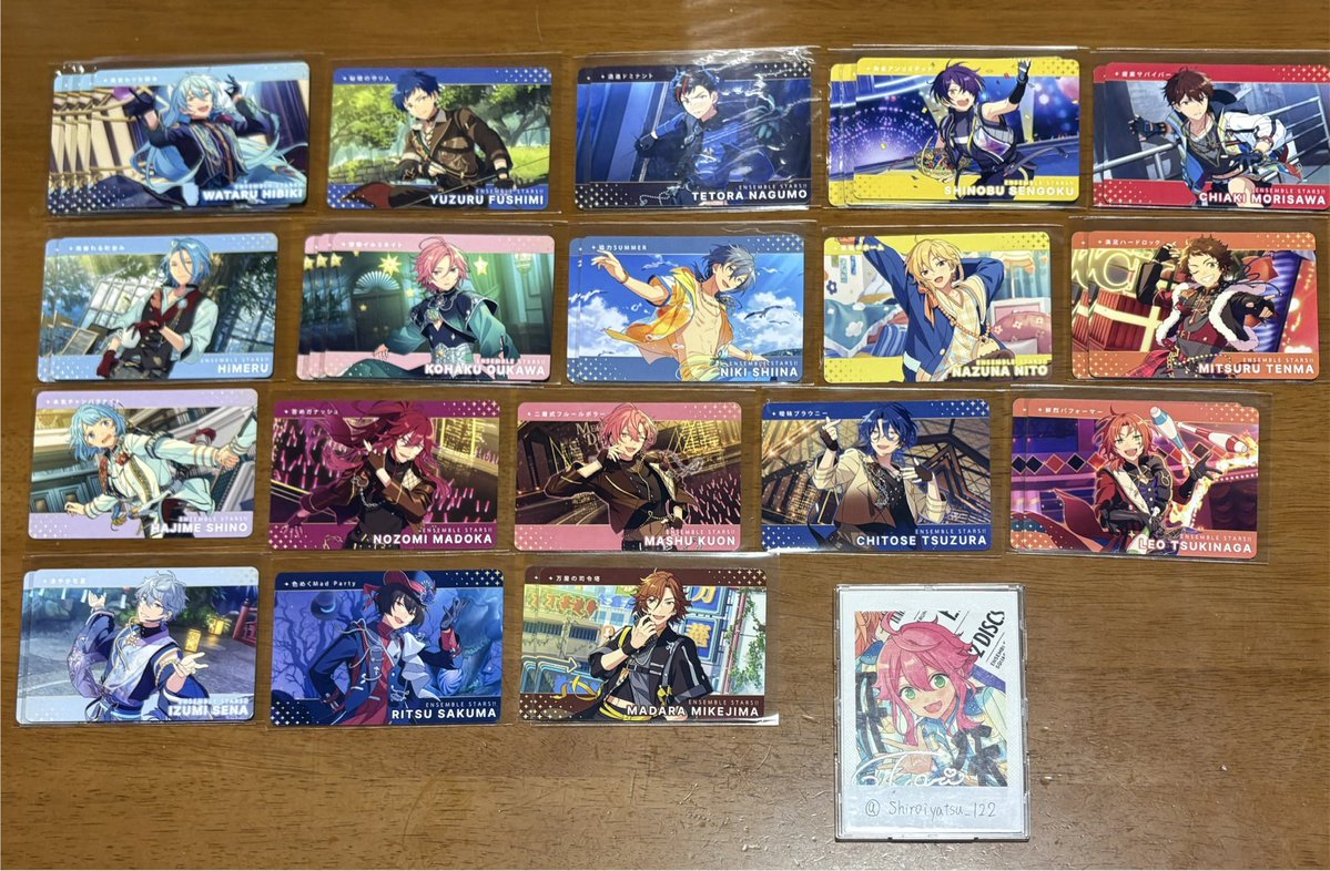 Shiroiyatsu_122's tweet photo. 【交換/譲渡】あんスタ カードダス
譲) R 英智2 弓弦 こはく 創 レオ 凛月
　  N 渉4 弓弦 鉄虎2 忍3 千秋2 HiMERU2 こはく3 ニキ2 なずな 光2 創 望見 舞珠 チトセ レオ2 泉2 凛月 斑2

求)R 忍 ジュイス1 / N 桃李 舞珠
 70円/枚(1部抱き合わせ希望)

検索からでもお気軽にお声掛けくださいませ! https://t.co/axHZ3J7YgS