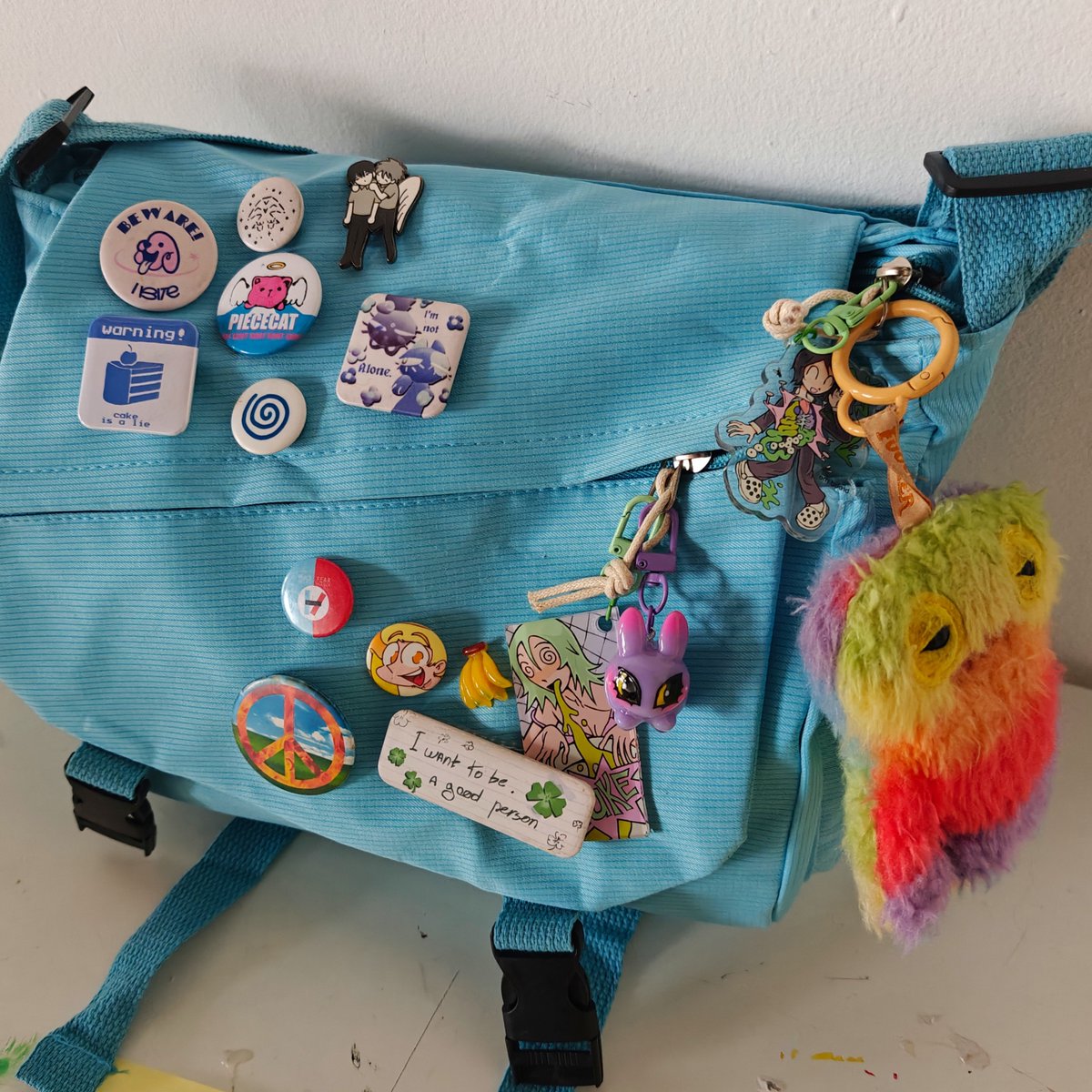 blueshiftstar's tweet photo. new bag !!! ^w^ https://t.co/jq8HNdlho0