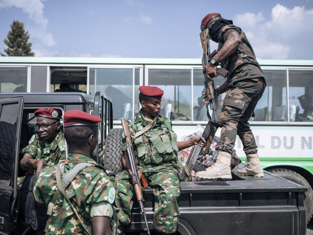 KIVUNEW12's tweet photo. : Selon Cable, des soldats tanzaniens seraient entrés au Burundi via Kagunga avant d’être intégrés à des unités burundaises. Une partie aurait été déployée à Luvungi et Rugombo. Leur mission présumée serait de couper l’axe Kaziba–Minembwe et de progresser vers Point Zéro https://t.co/6GGARq2ec2