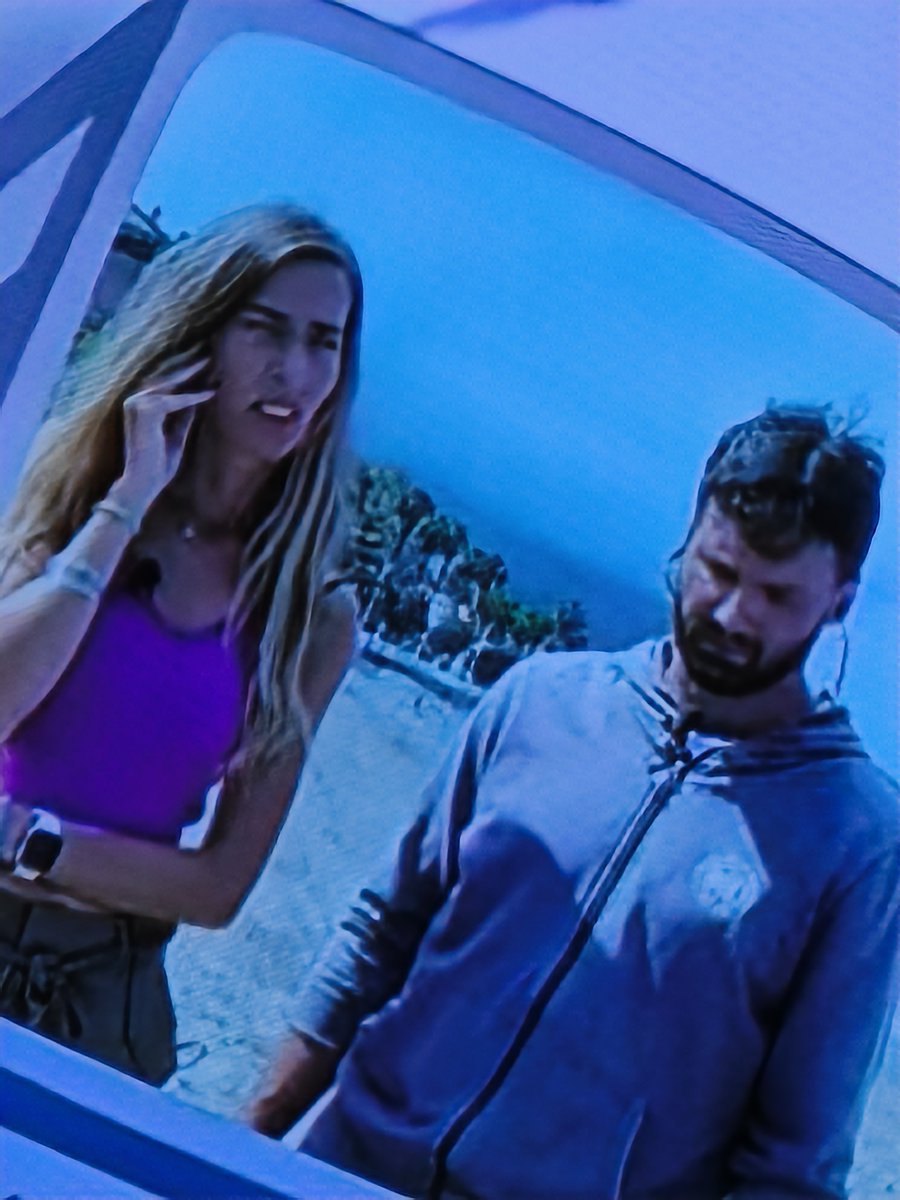 CaballoMar9795's tweet photo. #TEM21S
ESTA GENTUZA MIENTEN
IROS A LA MIERDA
OS DEDICAIS A INSULTAR A LOS CEUTÍES Y DEFENDEIS A LOS INVASORES 
ESTABA GRABANDO Y RIENDOSE DE LOS MANIFESTANTES https://t.co/WLgDxeeW2F