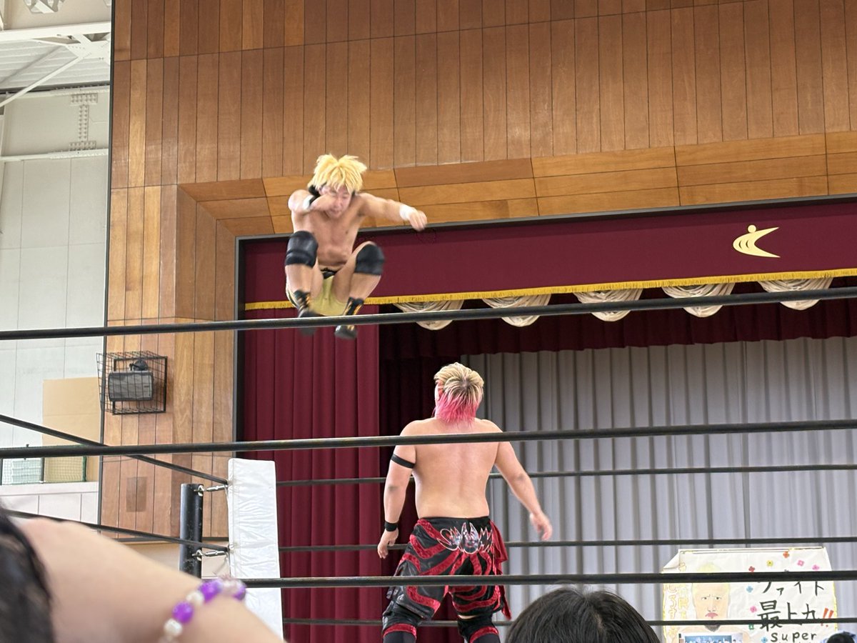 kon2406's tweet photo. 若松大樹選手のミサイルキック！相変わらず高い！！#2AW #若松大樹 https://t.co/lh2zMBaP8m