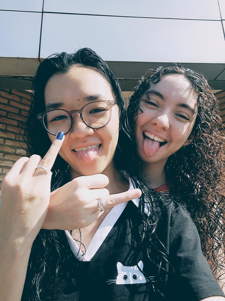 MoonNaman's tweet photo. Eu te amo https://t.co/UgOBlwWKEQ