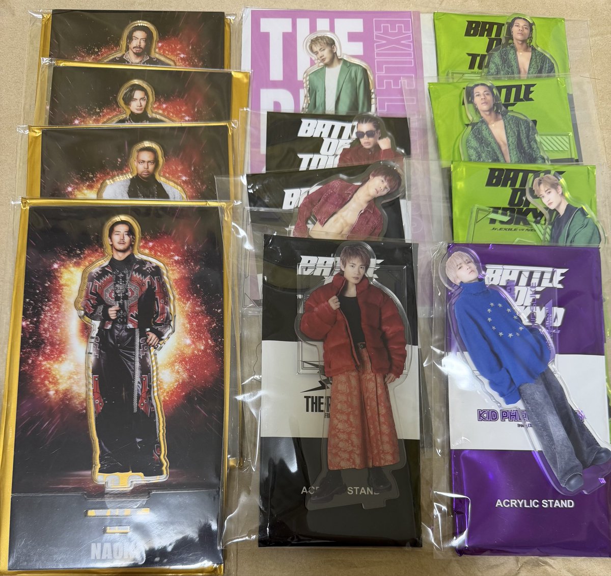 tomolovef9's tweet photo. FANTASTICS ファンタ BOT SF ハイロー
HiGH&amp;LOW EXILE ランペ サイフィ
アクスタ トレカ フォトカ ウエハース 

譲)画像1.2.3枚目

求)定価買取or画像4枚目佐藤 澤本 八木
      
シクレは交換のみ、比率違い⭕️
ハイロー9/22.23 SF代々木9/26.27
会場にて交換可能な方お気軽にお声掛けください。 https://t.co/SzRxvvXPWm