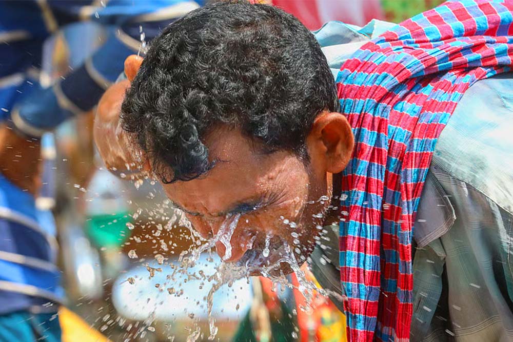 ZajiraNews's tweet photo. ভাদ্র-আশ্বিনে এত গরম কেন, কী বলছে গবেষণায়
#Why #during #Bhadra #Ashwin #ZajiraNews
বিস্তারিত নিউজ লিংকে : https://t.co/VUjHrjzlpK https://t.co/uqy5uHLvAS