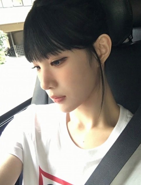 0i96y's tweet photo. 노유나랑 커플게숭티 입고 좋아하는거 봐.. https://t.co/KFB2gARuAj