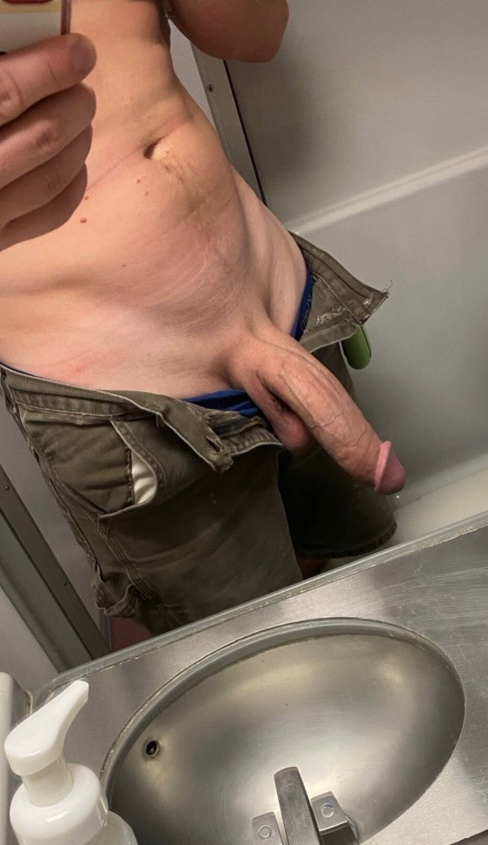 jakesnake226's tweet photo. @cutie_bbx Both😮‍💨 https://t.co/1t0fjUHAJn