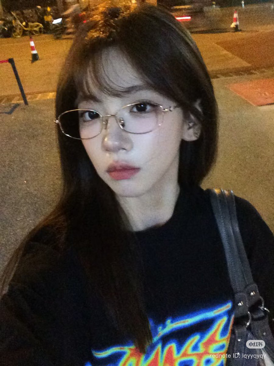 QIAOYIYUGLOBAL's tweet photo. [📷] 260921

#QIAOYIYU XHS Update

#QIAOYIYU #乔一鱼 #เฉียวอีอวี๋ #Gen1es https://t.co/rgNLv6eU9N