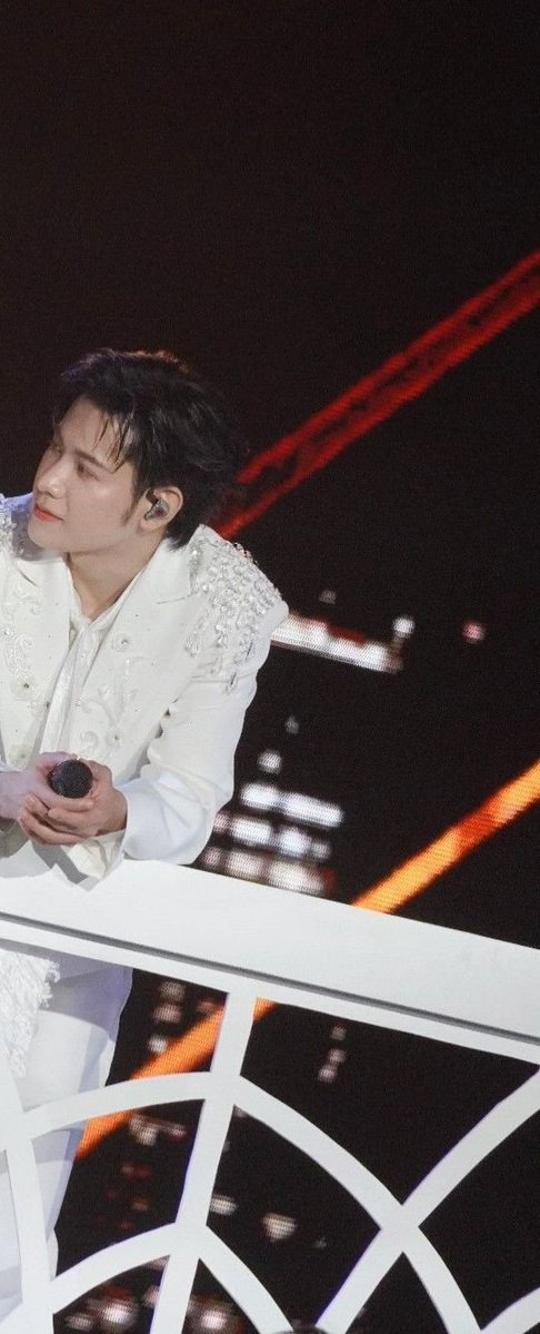 riko_295's tweet photo. あの日の記憶。

#KristPerawat 
#SingtoPrachaya 
#SOTUS10thYearConcert https://t.co/wsdbJb4N2b