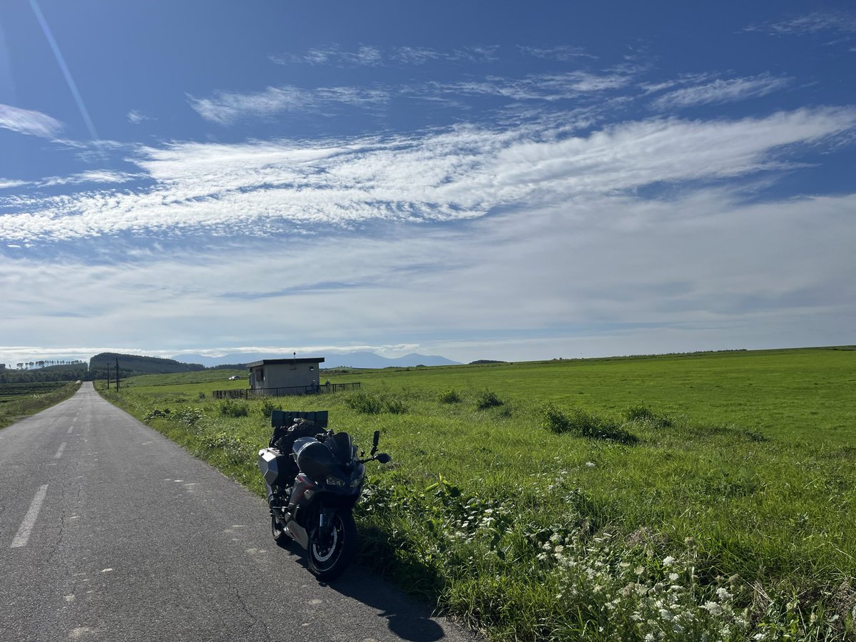 uraurabe2's tweet photo. 自分とは違う、色んな北海道ツーリング見れて良い余韻に浸れる https://t.co/0vlON12xSx
