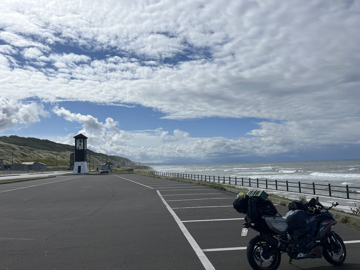 uraurabe2's tweet photo. 自分とは違う、色んな北海道ツーリング見れて良い余韻に浸れる https://t.co/0vlON12xSx