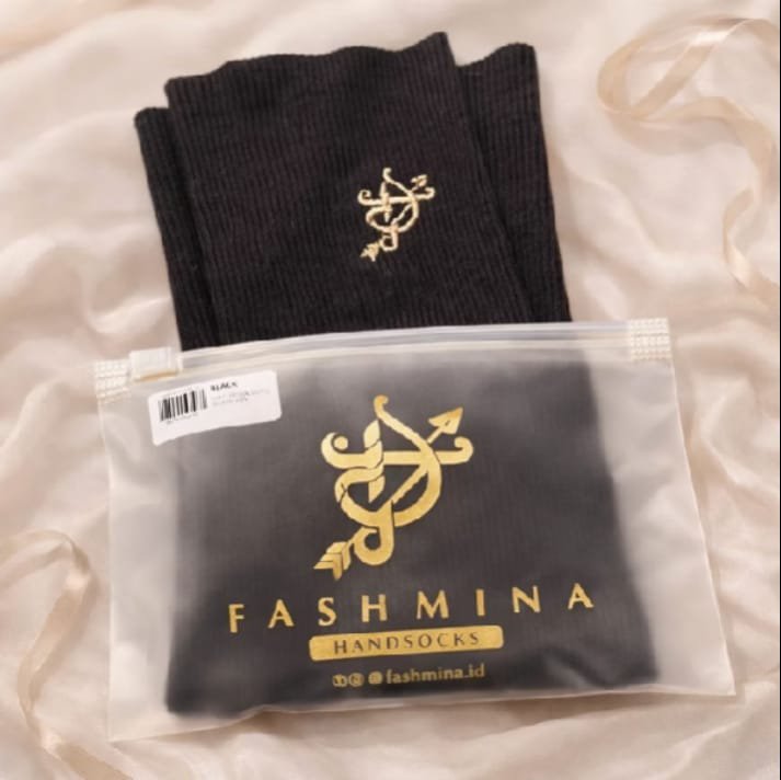 febbyieay's tweet photo. desainnya seamless dengan bahan cotton rib kni yang adem, lembut, dan nyaman. pilihan warnanya beragam dan cantik-cantik. go grab yours! 😍

premium handsock:
🔗https://t.co/HHX8QllYgA https://t.co/6gvspN0yfJ