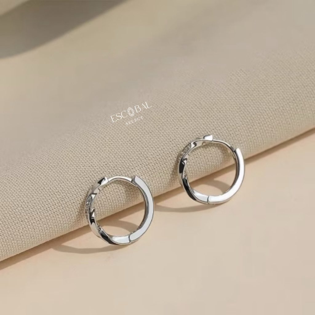 tawanwon's tweet photo. ￼ESCOBAL ต่างหูเงิน Zircon Tpiral ตุ้มหูเงินแท้ ต่างหูเงินแท้925 ตุ้มหูเพชร Moissanite วาเลนไทน์

พิกัด📌https://t.co/SCsWgGDKAo https://t.co/wpID9RACxp