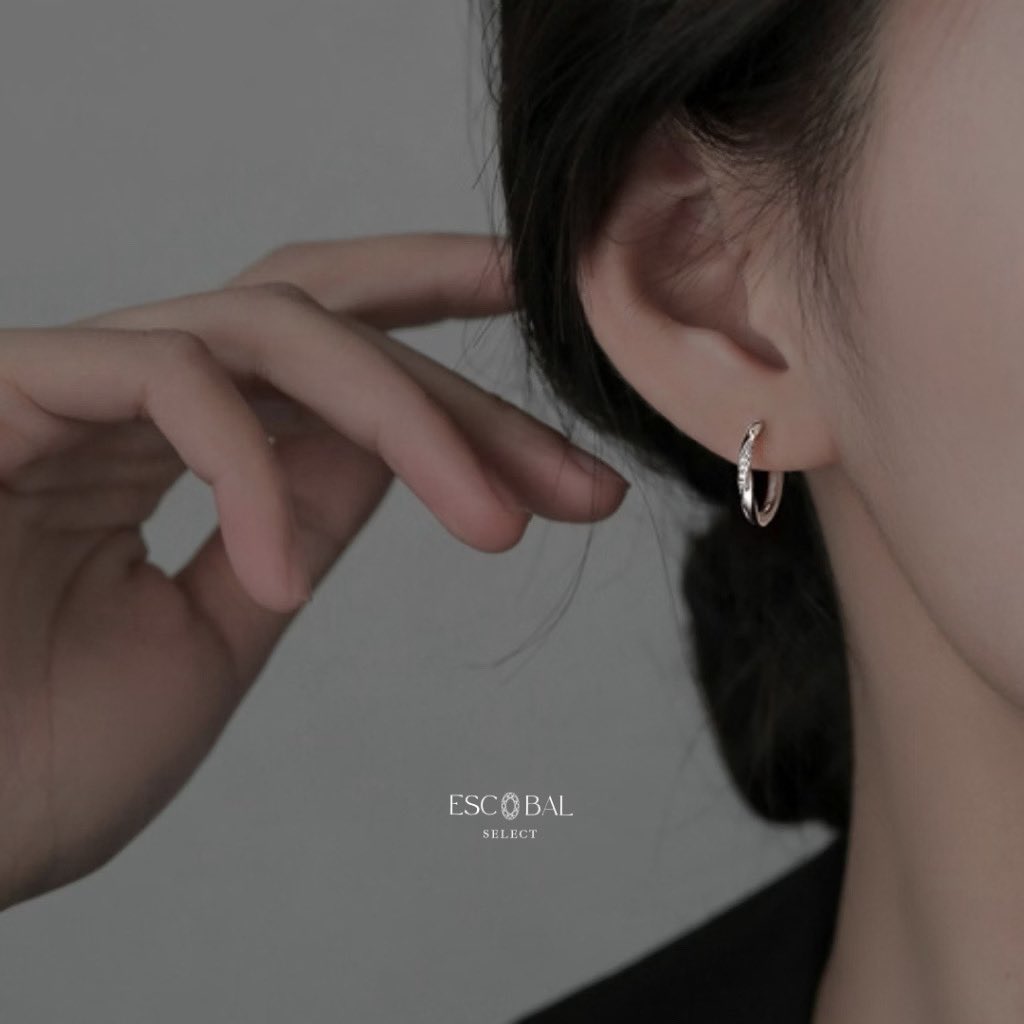 tawanwon's tweet photo. ￼ESCOBAL ต่างหูเงิน Zircon Tpiral ตุ้มหูเงินแท้ ต่างหูเงินแท้925 ตุ้มหูเพชร Moissanite วาเลนไทน์

พิกัด📌https://t.co/SCsWgGDKAo https://t.co/wpID9RACxp