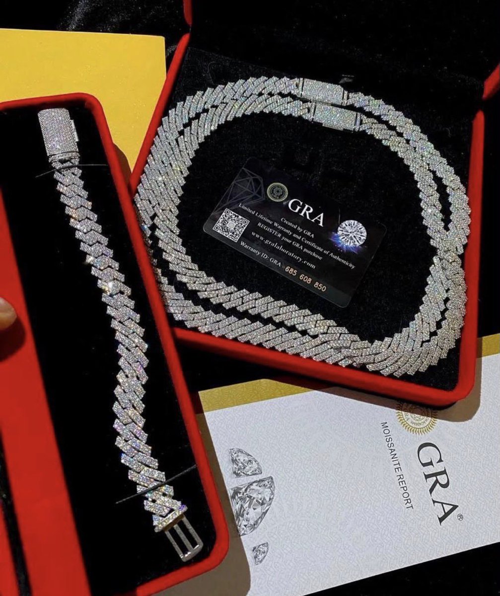 swagtemple400's tweet photo. swag chain available https://t.co/6mcbiYCX2Z