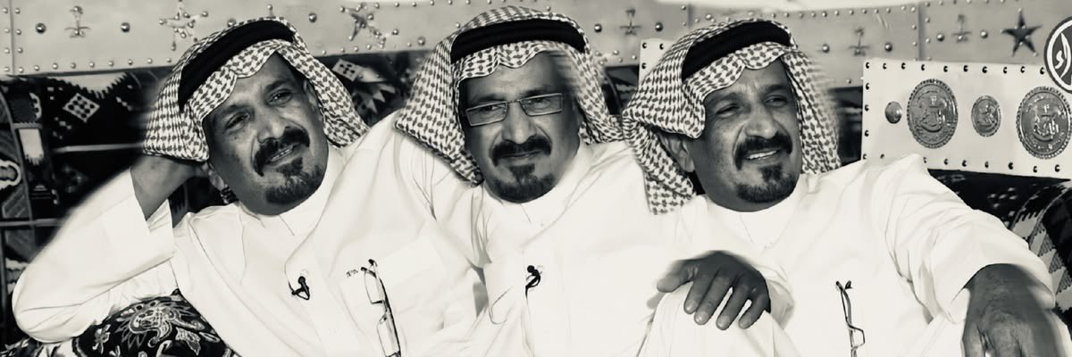 A_illti's tweet photo. - وبصوره شعريه قال سعد بن جدلان : 
- « زلة الي يوده القلب مدموحه
       ودايم حبه يغطي عذاريبه » ❣️. https://t.co/RLZgvZSquh
