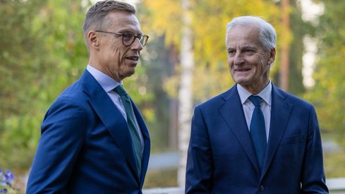 NorwayUN's tweet photo. Finnish President @alexstubb and Norwegian Prime Minister @jonasgahrstore launch international call for control over development of frontier AI models. 22 leaders from around the world support the appeal.

Read more: https://t.co/JDnNffCEbJ 

#UNGA @Regjeringen @NorwayMFA https://t.co/zSArcjHSAf