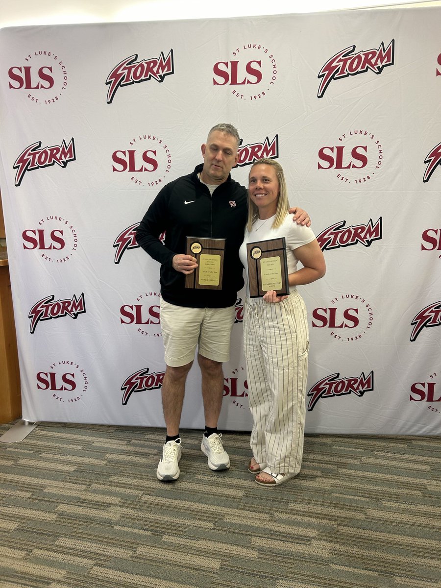 ZoeMalkSoftball's tweet photo. Still can’t believe the amazing run this team had this year - thank you SLS for the huge honor at our end of year Sports Awards ceremony 🙏

And congrats to Coach Beezer for winning Coach of the year!! No one deserves this award more than you!!! https://t.co/rCtzR81C13