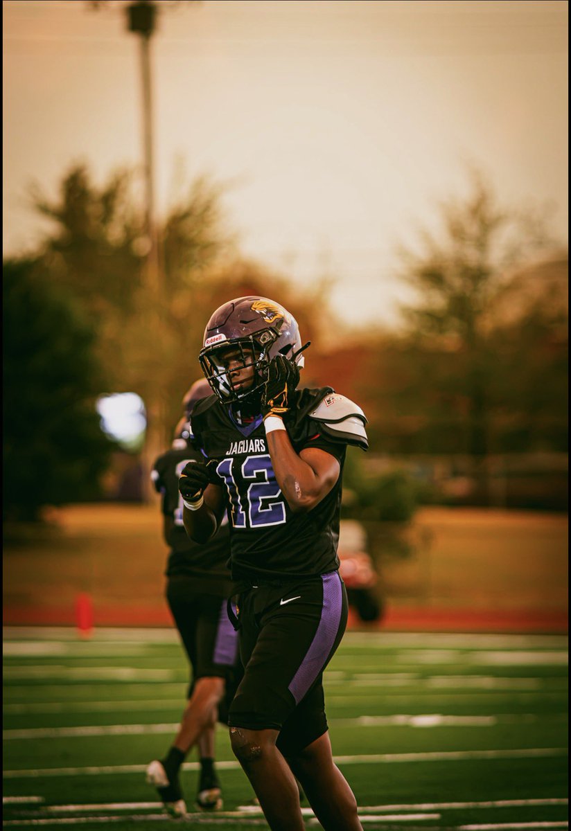 gerrard_kaufman's tweet photo. Midseason Film! (3A- - - ->6A) 
Current Stats: 15+TTs 2.0TFLs
2.5+Sacks 5+QB Pressures

https://t.co/eWU6oAlFWv

@earllester91 @SouthwindJags @treykali_38125 @OleMissFB @CoachGolding @drm_12 @RebelsFBRec
@CoachB_BROWN @AndrewBementUTC @CoachTEarley212 @coachchuckdunn @coachmcquillan @Chris_Kiffin @CoachJayShoop @CoachGolding @Coach_MBrock
