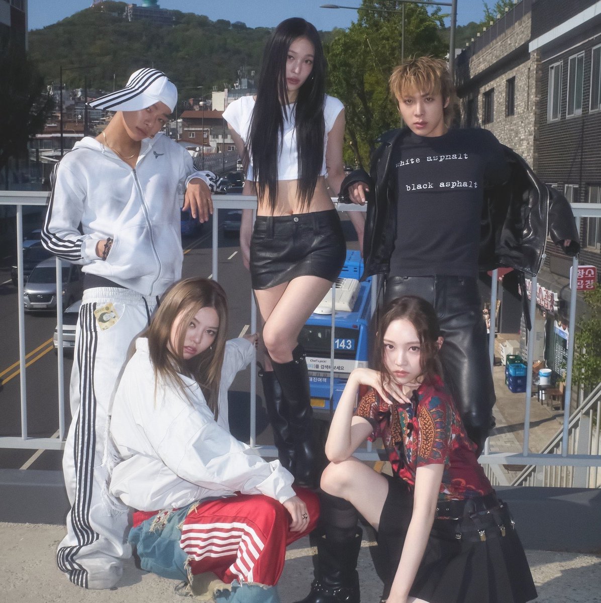 chartsadp's tweet photo. With 14 hours left, ALLDAY PROJECT’s “TALK” (4.4M) joins ROSÉ’s “new trick” (11.6M) to become the most viewed music videos by THEBLACKLABEL acts in it’s first 24 hours on YouTube this year. https://t.co/BiXZBB8EzT