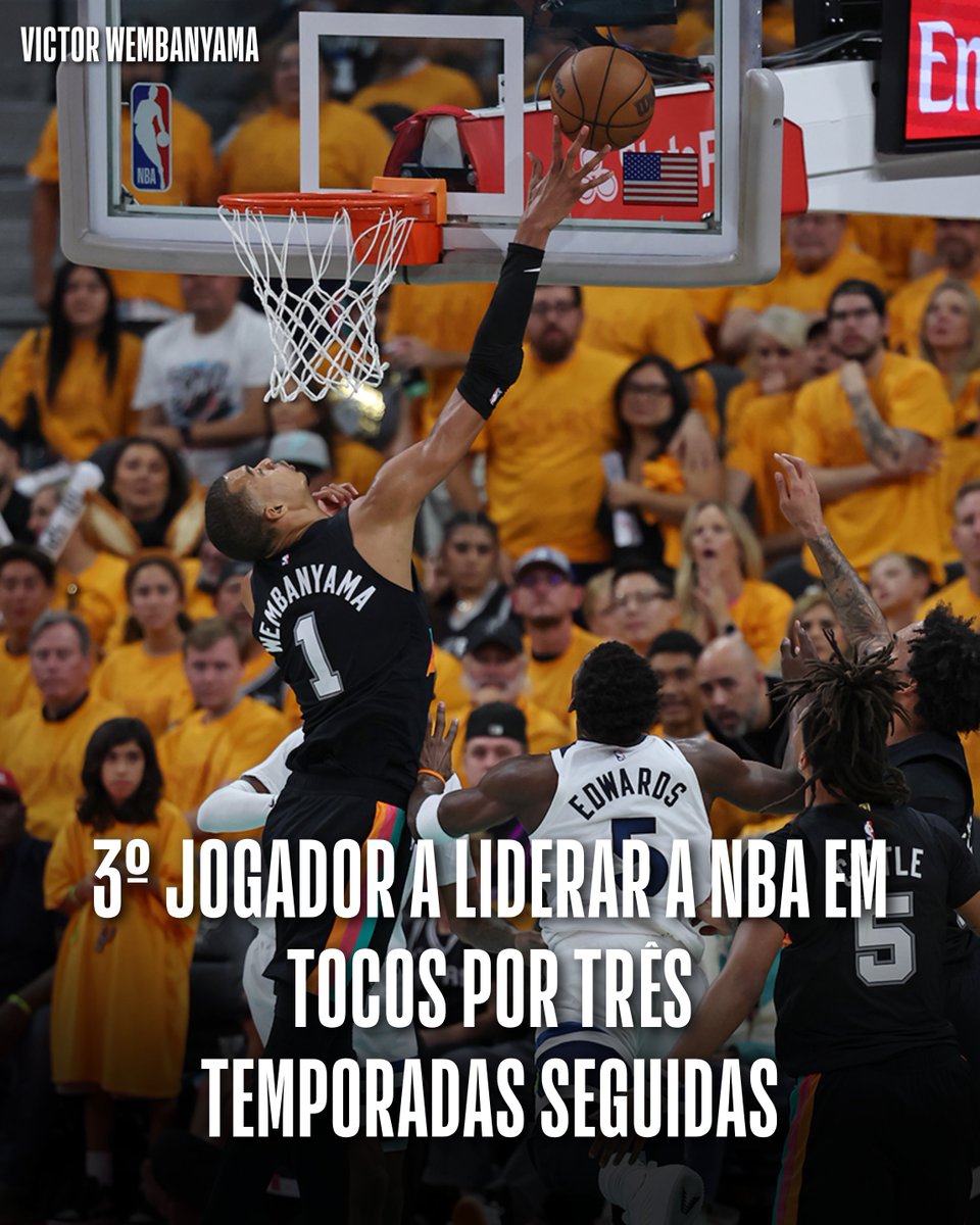 NBABrasil's tweet photo. O atual Defensor do Ano se juntou a Dikembe Mutombo e Marcus Camby como simplesmente o TERCEIRO jogador da história da NBA a alcançar o feito desde 1973-74, quando os tocos se tornaram uma estatística oficial! 🤯🏀
#NBAStats https://t.co/Ld87PAW0m8