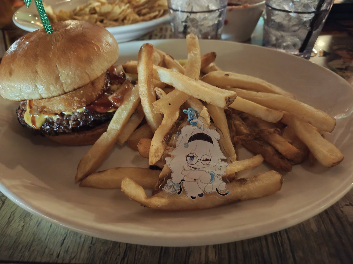 VtuberPitLover's tweet photo. #NettoTheWorld
Reposting my Net oshikatsu and merch https://t.co/fdHGpU0tG9