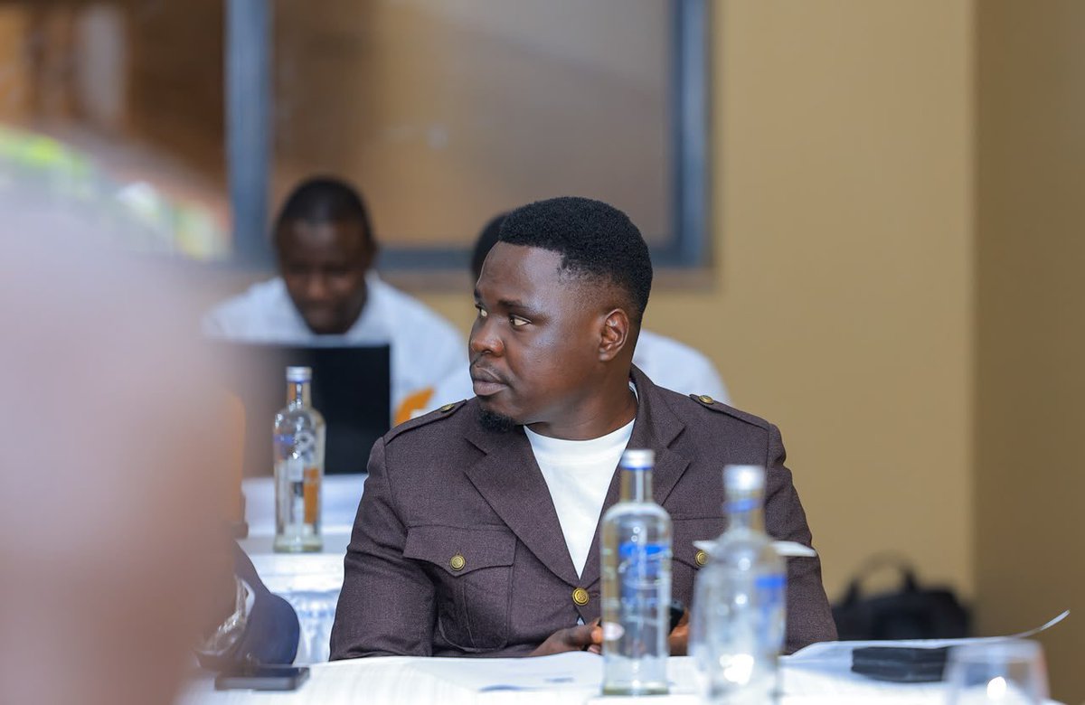 SeraTheActivist's tweet photo. Hon Zaake Francis has today joined leaders of the Shadow Cabinet of the 12th parliament for a two day Induction workshop. https://t.co/31OuXkIoPa