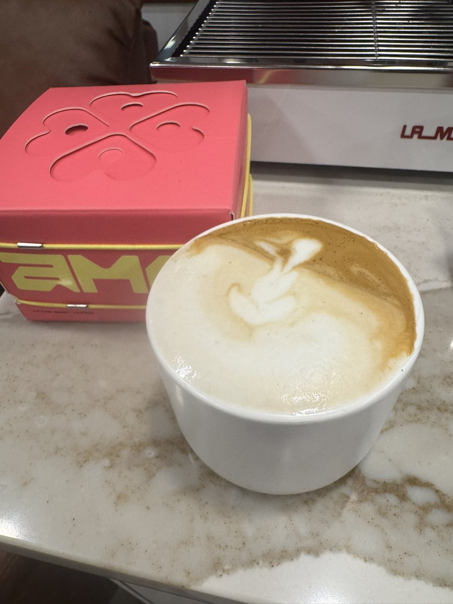 BeckyLynchWWE's tweet photo. AMOnday thing. 

Okay my latte art not the best, but what it lacks in aesthetics it makes up for in taste https://t.co/DPCUIYtiOO