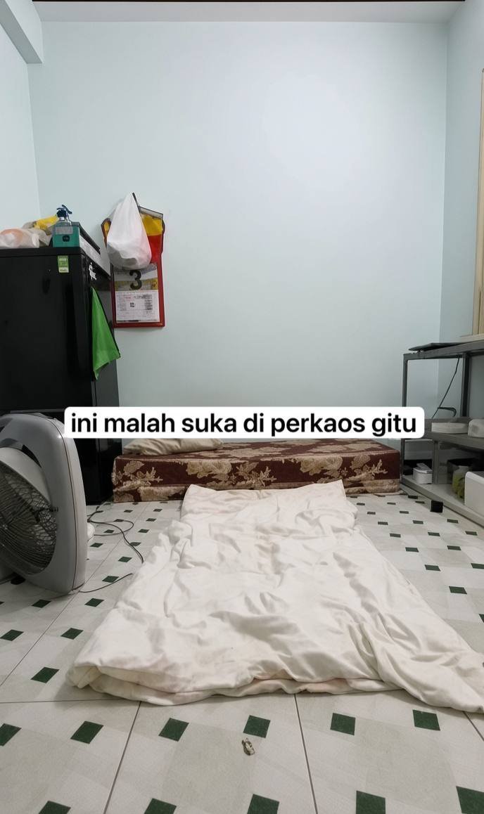 trievts's tweet photo. Emang agak laeen 
https://t.co/c7x7jGFnOL https://t.co/hBIPsY15EG