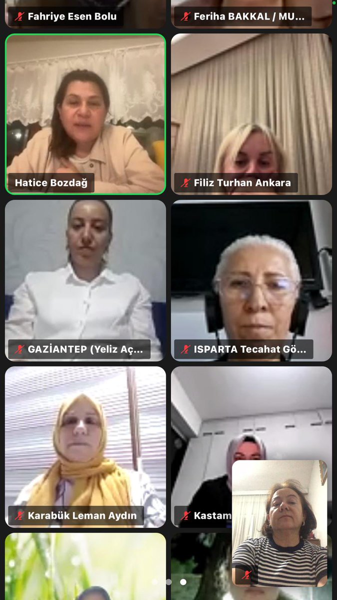 ak_kadin67's tweet photo. Genel Merkez Kadın Kolları Ekonomi İşleri Başkanlığımız tarafından 81 ilimizin katılımıyla gerçekleştirilen online toplantıya, Zonguldak İl Kadın Kolları Ekonomi İşleri Başkanımız Songül Tamer katılım sağladı.

@TulaySayili https://t.co/6iTgbFZDTl